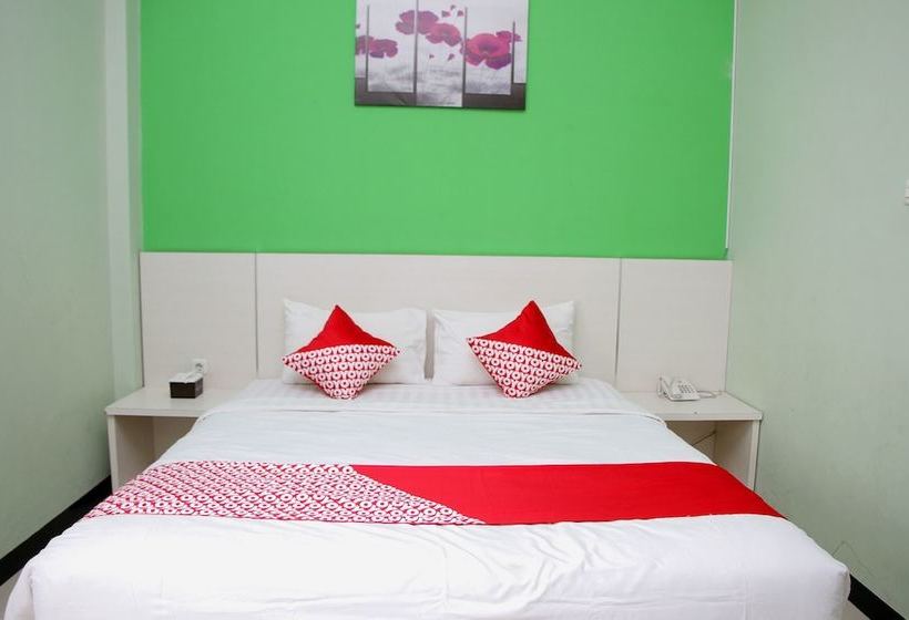 Purple Hotel By Oyo Rooms