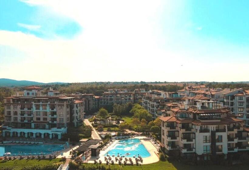 리조트 Oasis Beach Club