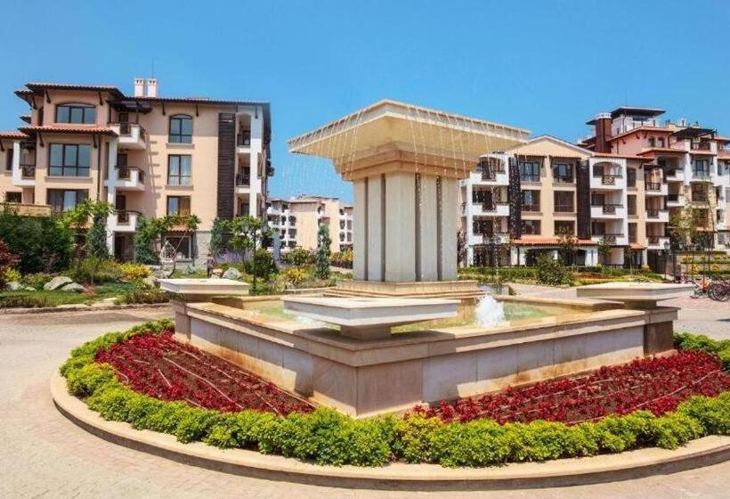 리조트 Oasis Beach Club