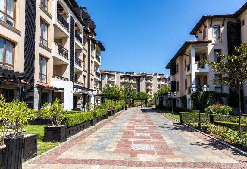 리조트 Oasis Beach Club