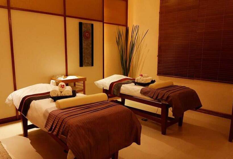 리조트 Oasis Beach Club