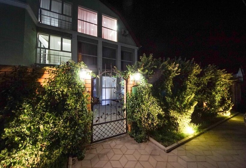 استراحتگاه Tri Morya