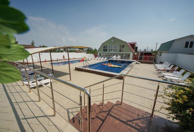 استراحتگاه Tri Morya