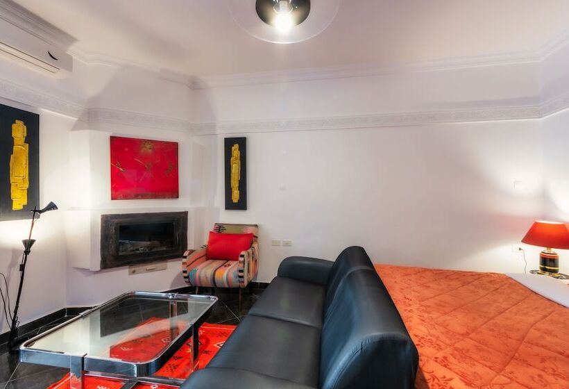 ریاض Ryad A&b Sarai