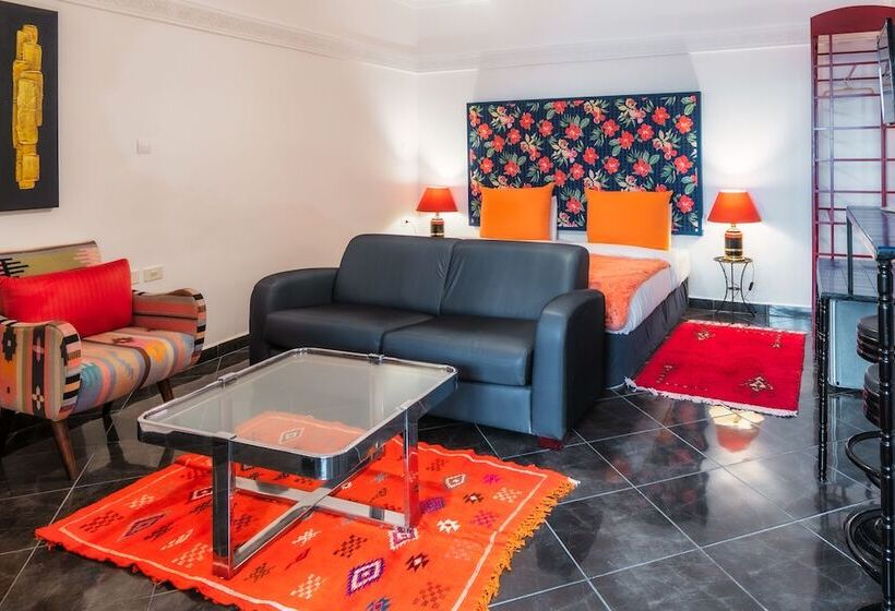 ریاض Ryad A&b Sarai