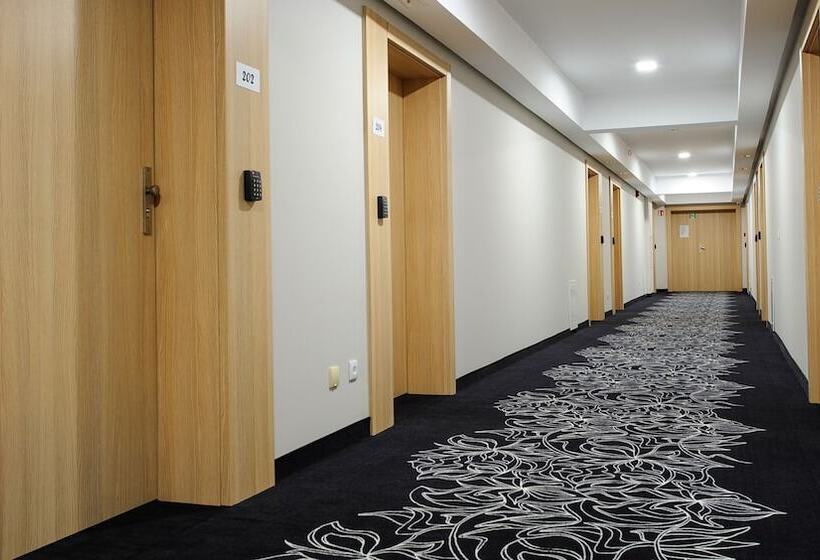 هتل Teodorka Med & Spa