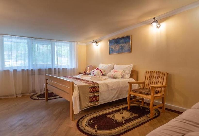 Vincent Hostel By Hotelier