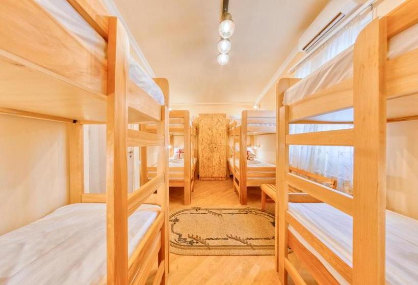 Vincent Hostel By Hotelier