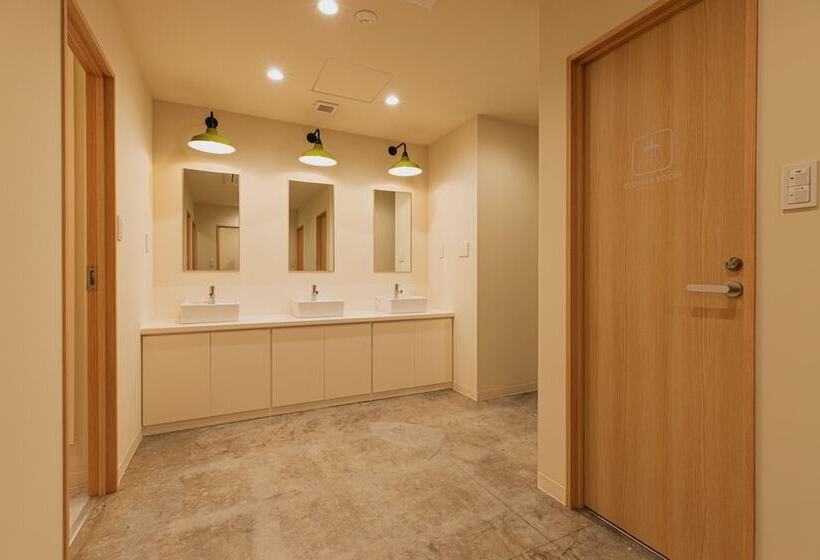 Albergue Mash Cafe & Bed Nagano