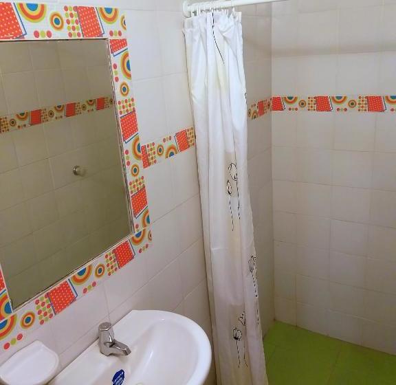 هاستل Republika Divanga