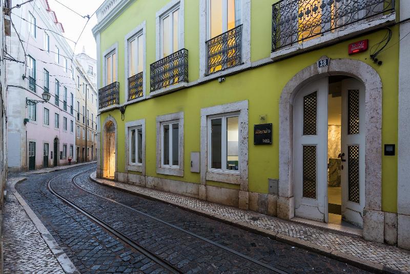 Alfama  Lisbon Lounge Suites
