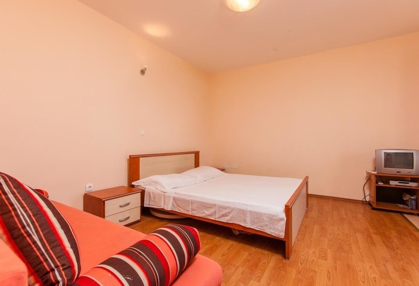 Apartments Mirko Duce