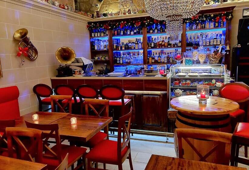 تختخواب و صبحانه Casa Asti