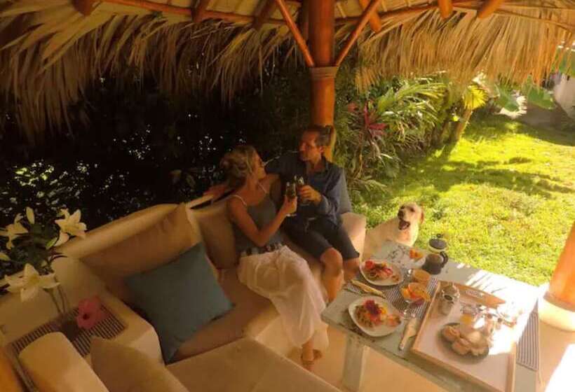 تختخواب و صبحانه Casa Picaflor