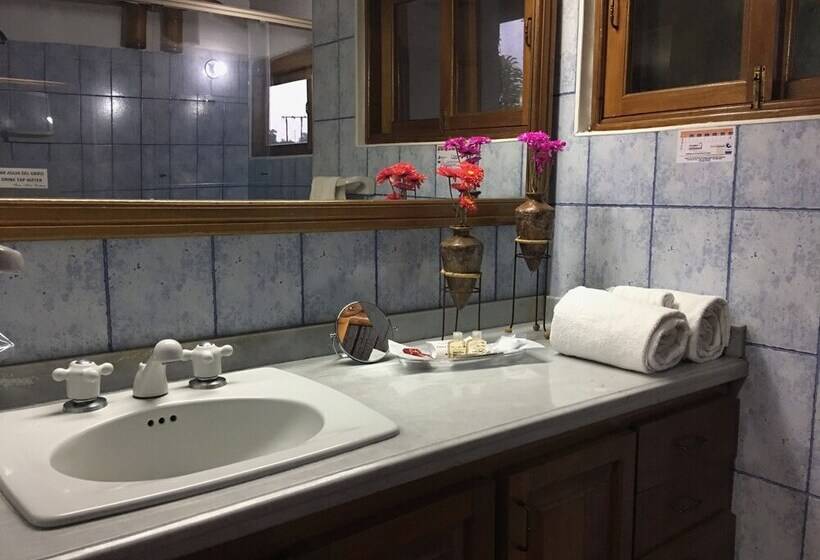 住宿加早餐 Finca Hotel Santana