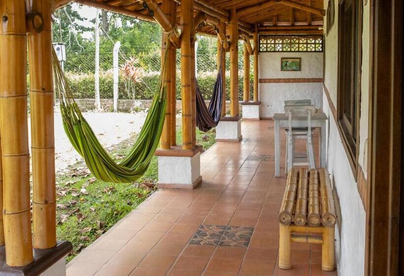 تختخواب و صبحانه Finca Hotel Santana