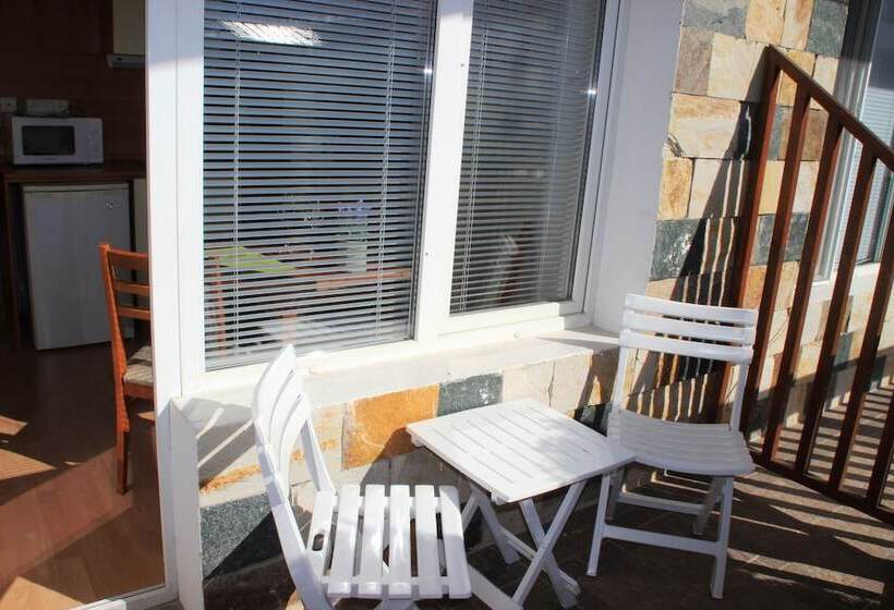 Eagle Rock Holiday Apartments