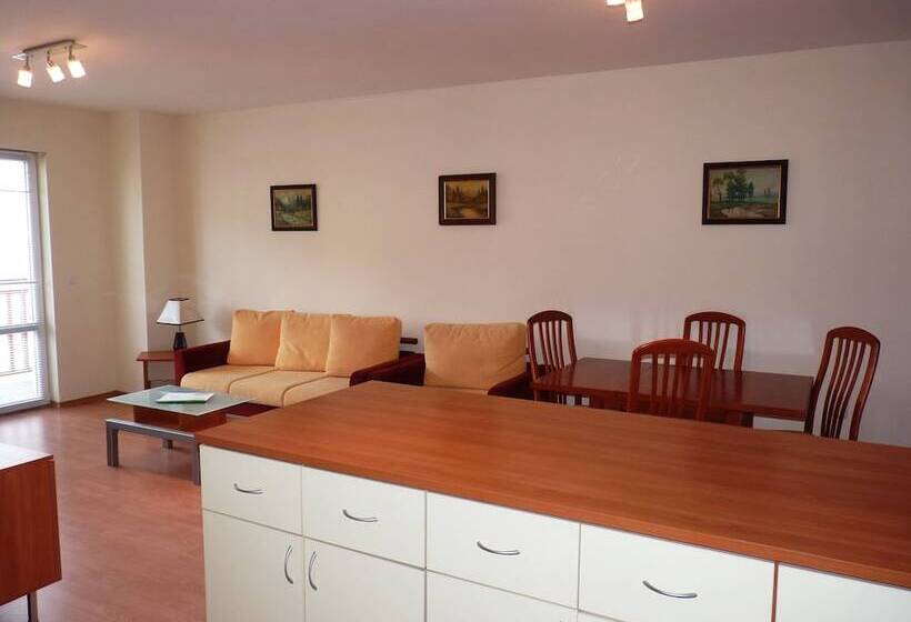 Eagle Rock Holiday Apartments