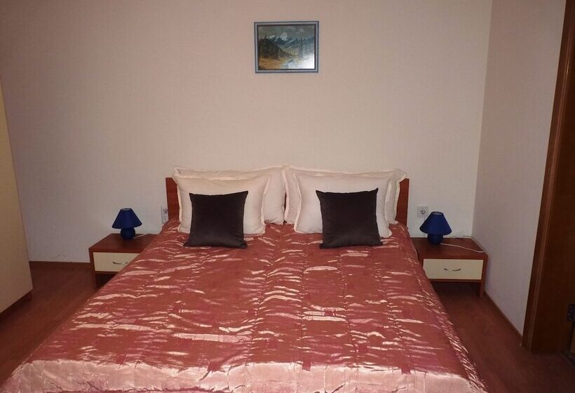 Eagle Rock Holiday Apartments