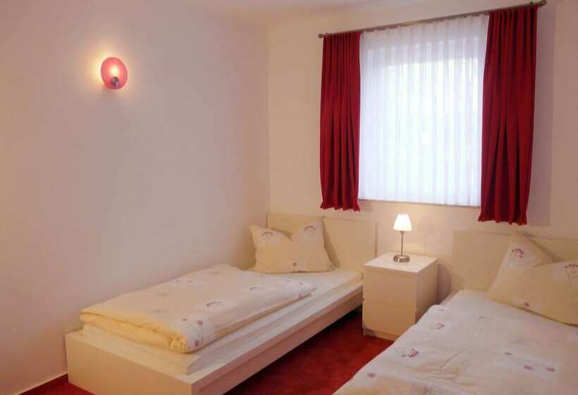 Ferienhäuser Seewiesen