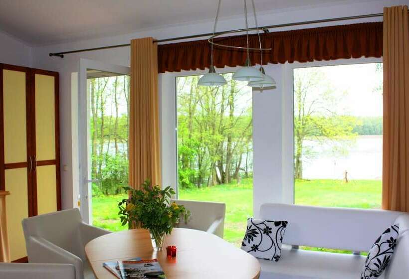 Ferienhäuser Seewiesen