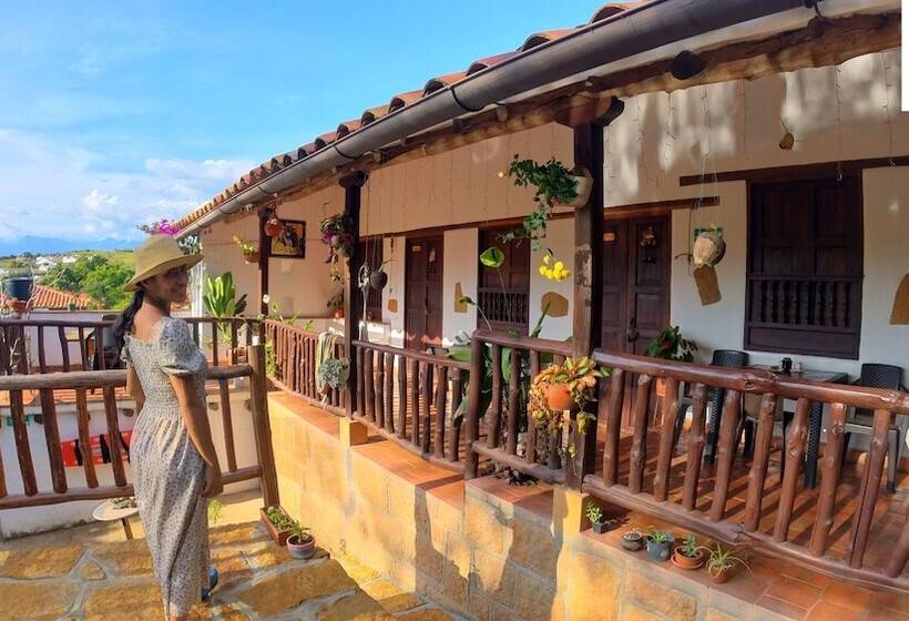 Hostal Santa Mónica