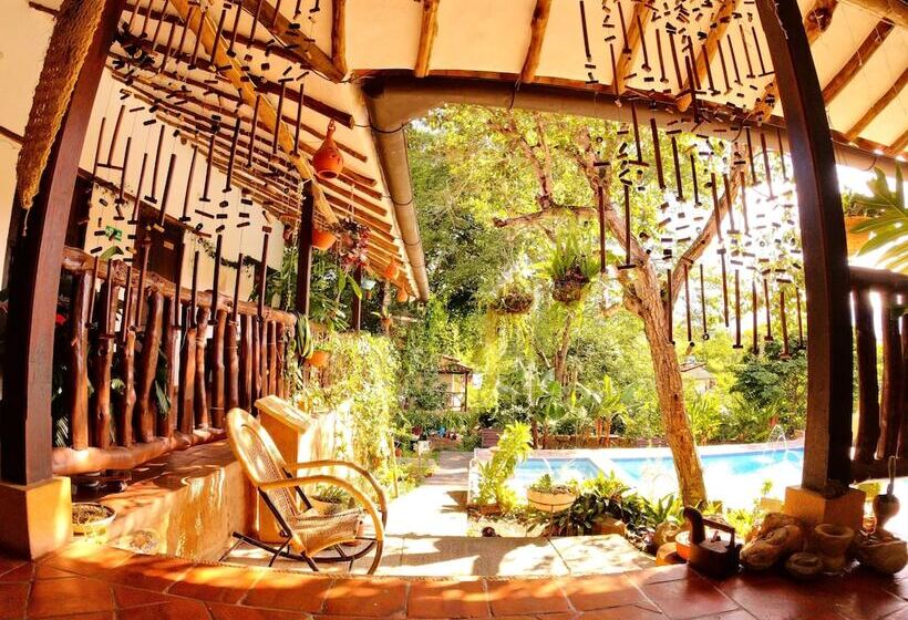 Hostal Santa Mónica