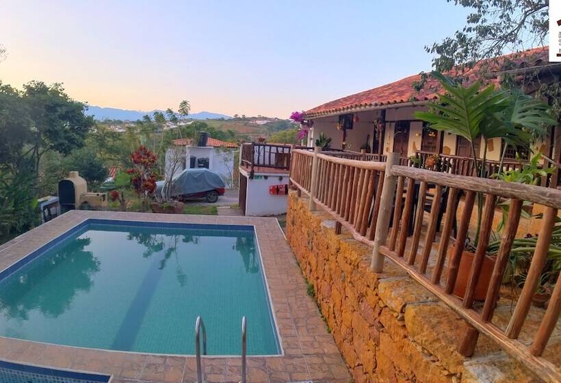 Hostal Santa Mónica