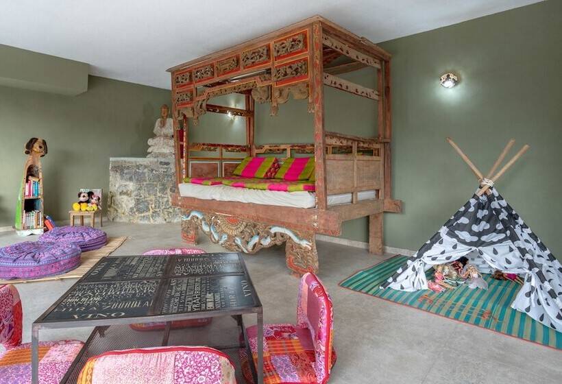 Хостел Vila Kebaya