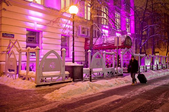 הוסטל Chmielna 5 Rooms & Apartments