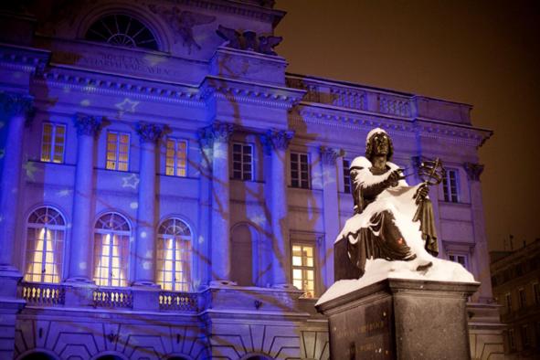 הוסטל Chmielna 5 Rooms & Apartments