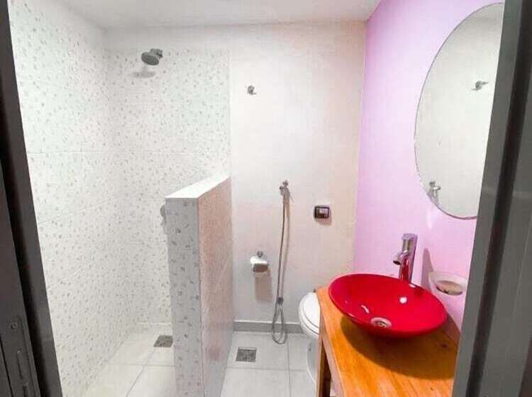 هتل Aguila Blanca