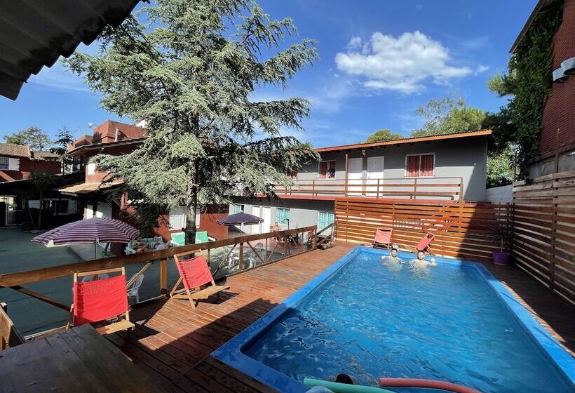 هتل Aguila Blanca