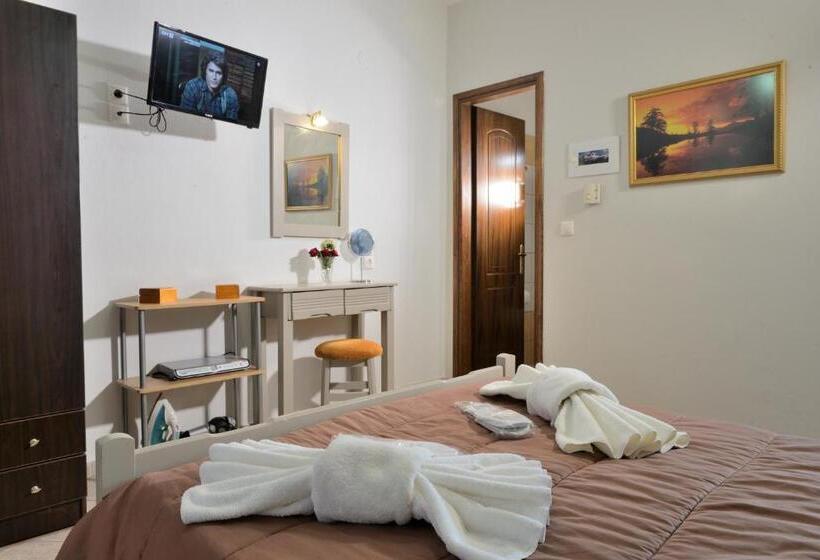 בית מלון כפרי Artemis Apartments