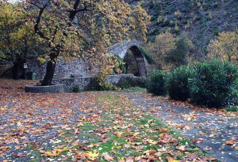 בית מלון כפרי Artemis Apartments