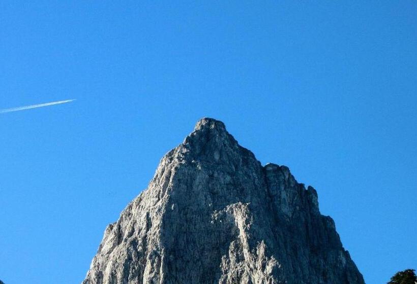 בית מלון כפרי Artemis Apartments