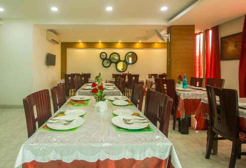 فندق Collection O Govinda Sai