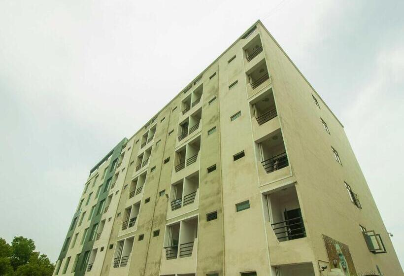 فندق Collection O Govinda Sai