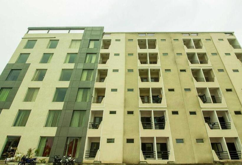 فندق Collection O Govinda Sai