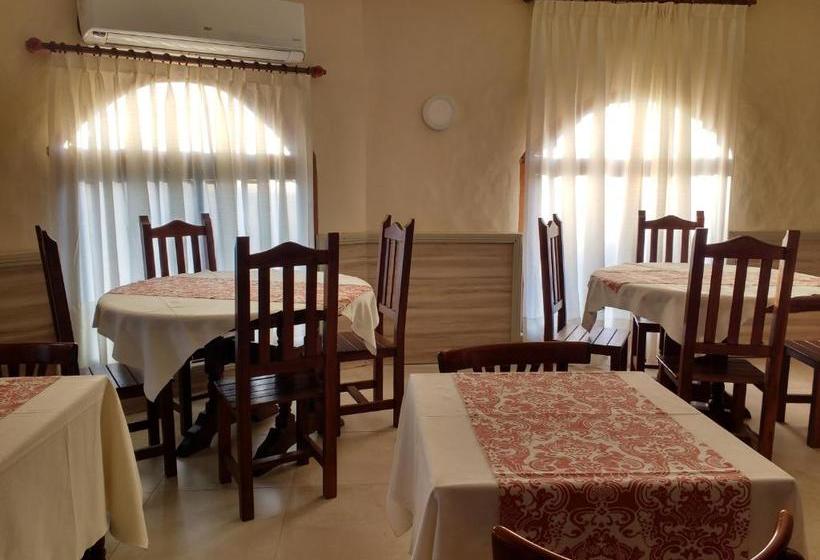 هتل Colonial Gesell