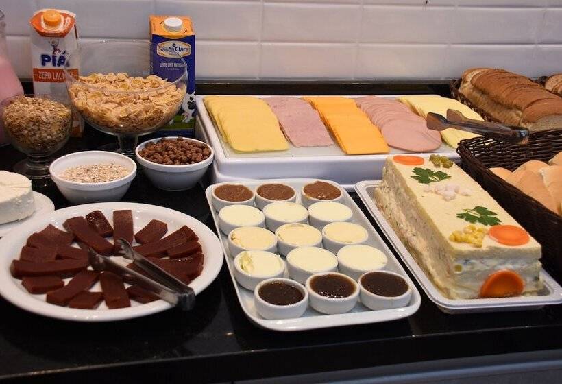 בית מלון כפרי Id