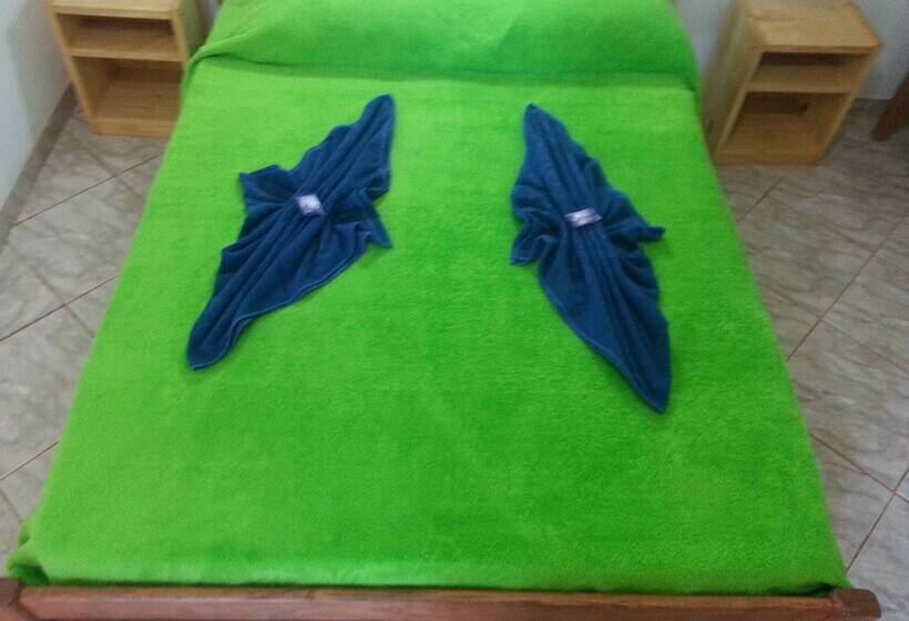 ホテル Residencial Amigos