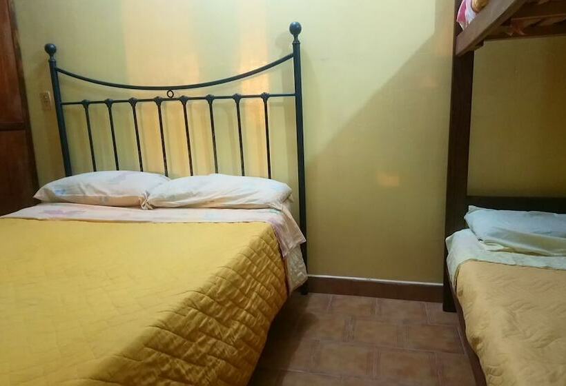 ホテル Piedra Cutana