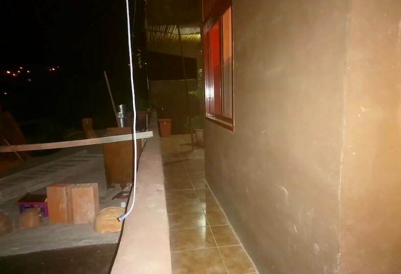 ホテル Piedra Cutana