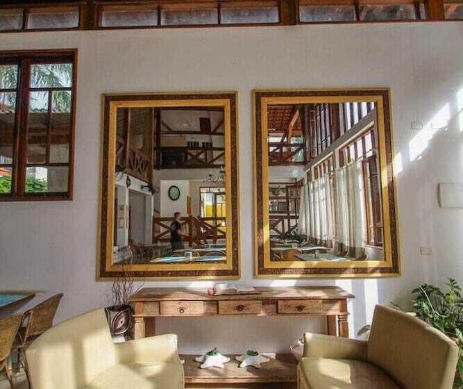 فندق Pousada Doce Villa