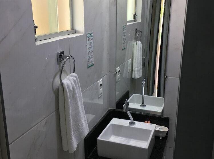 ホテル Pousada Marina