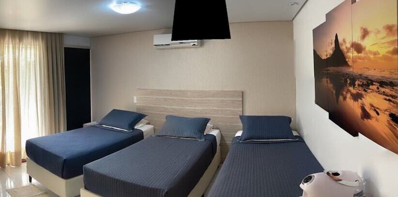 ホテル Pousada Marina