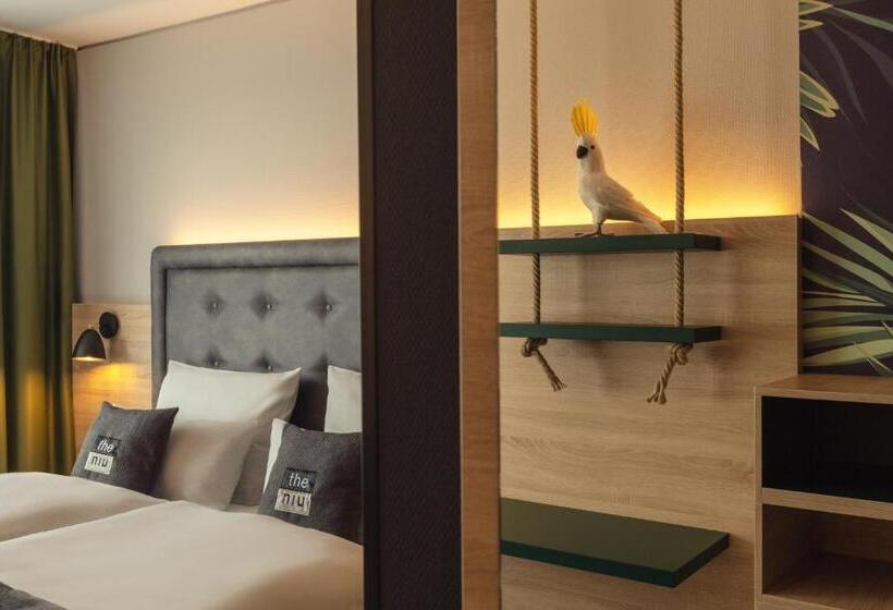هتل Holiday Inn   The Niu, Crusoe Bremen Airport, An Ihg