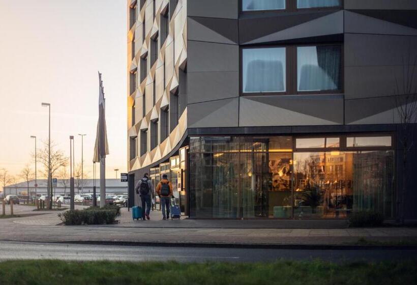 هتل Holiday Inn   The Niu, Crusoe Bremen Airport, An Ihg