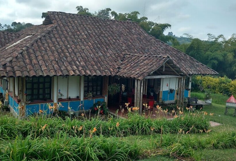 בית מלון כפרי Yacurmana